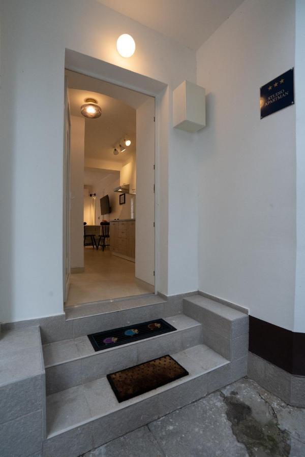 Vincent Studio Apartment Rijeka Buitenkant foto
