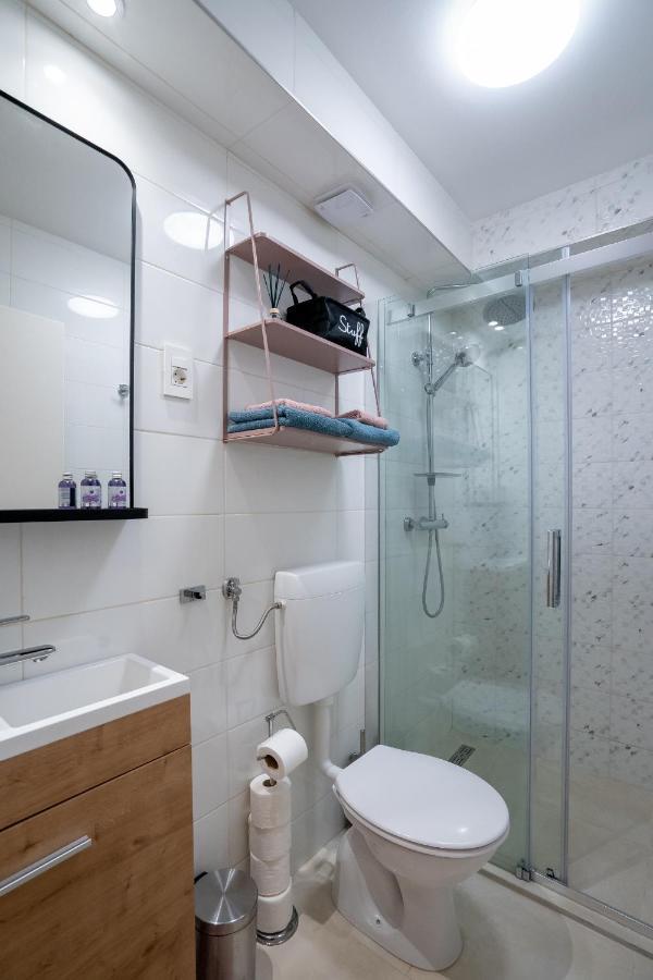 Vincent Studio Apartment Rijeka Buitenkant foto